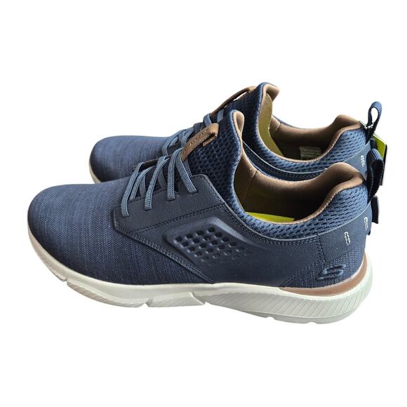 New Skechers Relaxed Fit: Ingram - Marner Slip-On Casual Sneakers Men's 13 - Picture 3 of 10